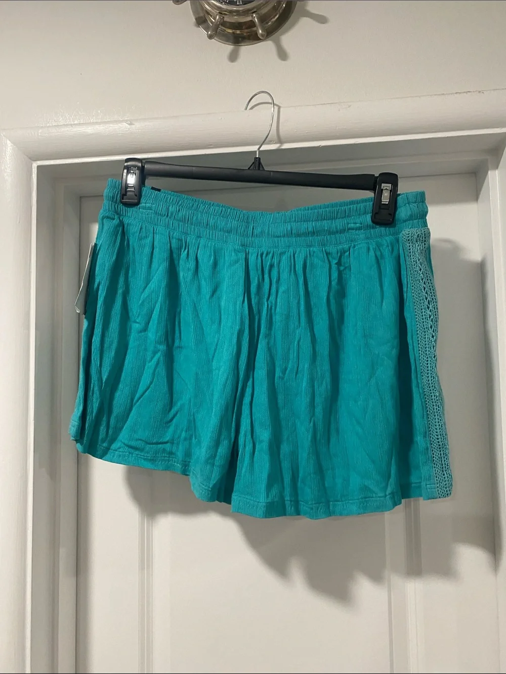 🆕 Hurley Womens Lana Crochet Casual Walking Shorts. medium. NWT